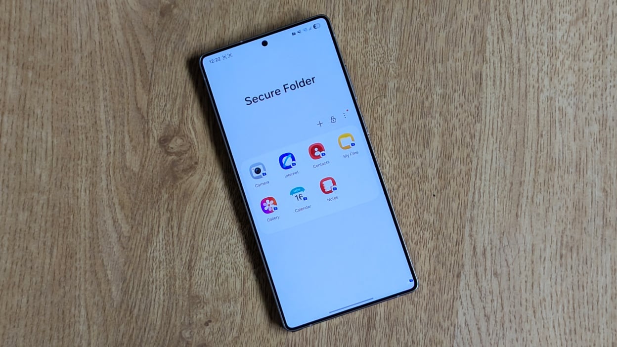 How to Hide the Most Private Apps and Files on Your Samsung Galaxy