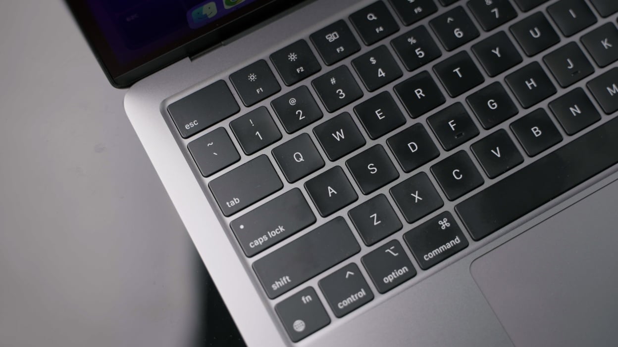 How to Clean Your Mac's Keyboard
