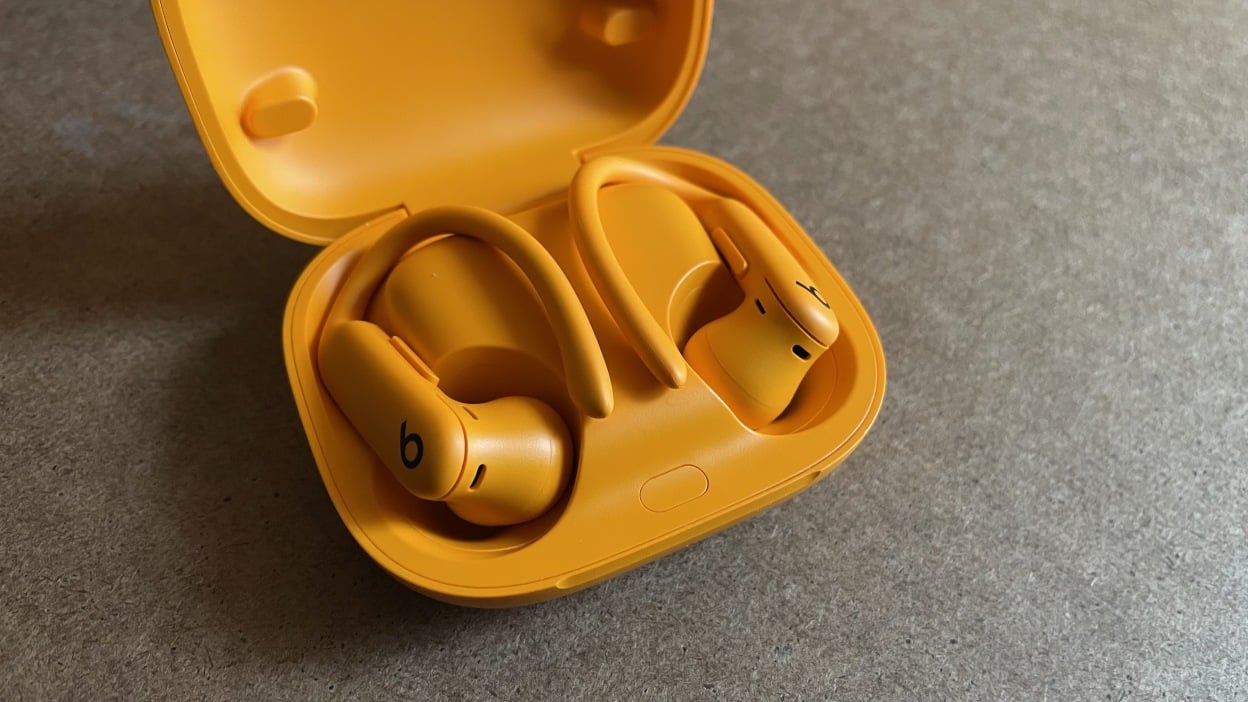 The Powerbeats Pro 2 Track Your Heart Rate From Your Ears (but Not Very Well)